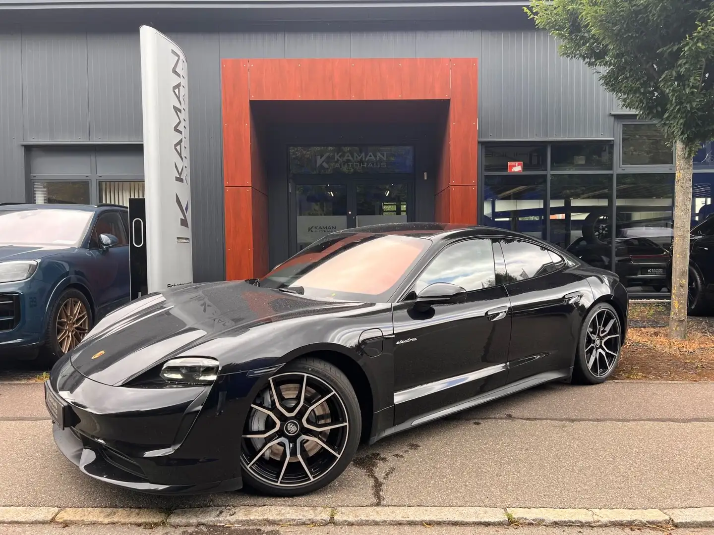Porsche Taycan Turbo #BURMESTER! HINTERACHS! INNO! MY23! Schwarz - 1