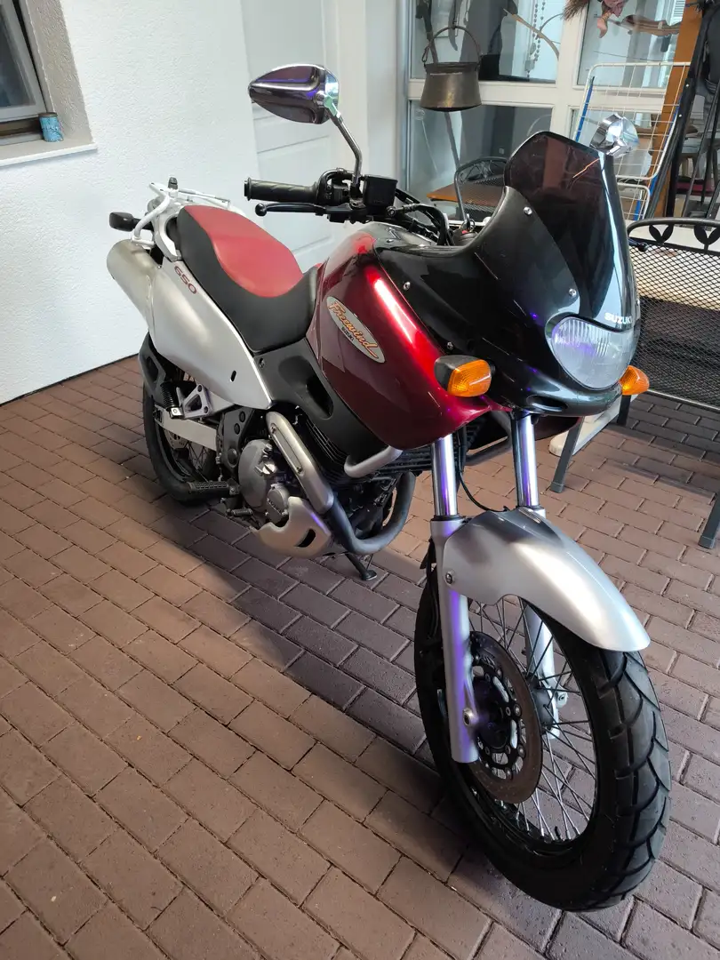 Suzuki XF 650 Reiseenduro mit Topcase Roşu - 1