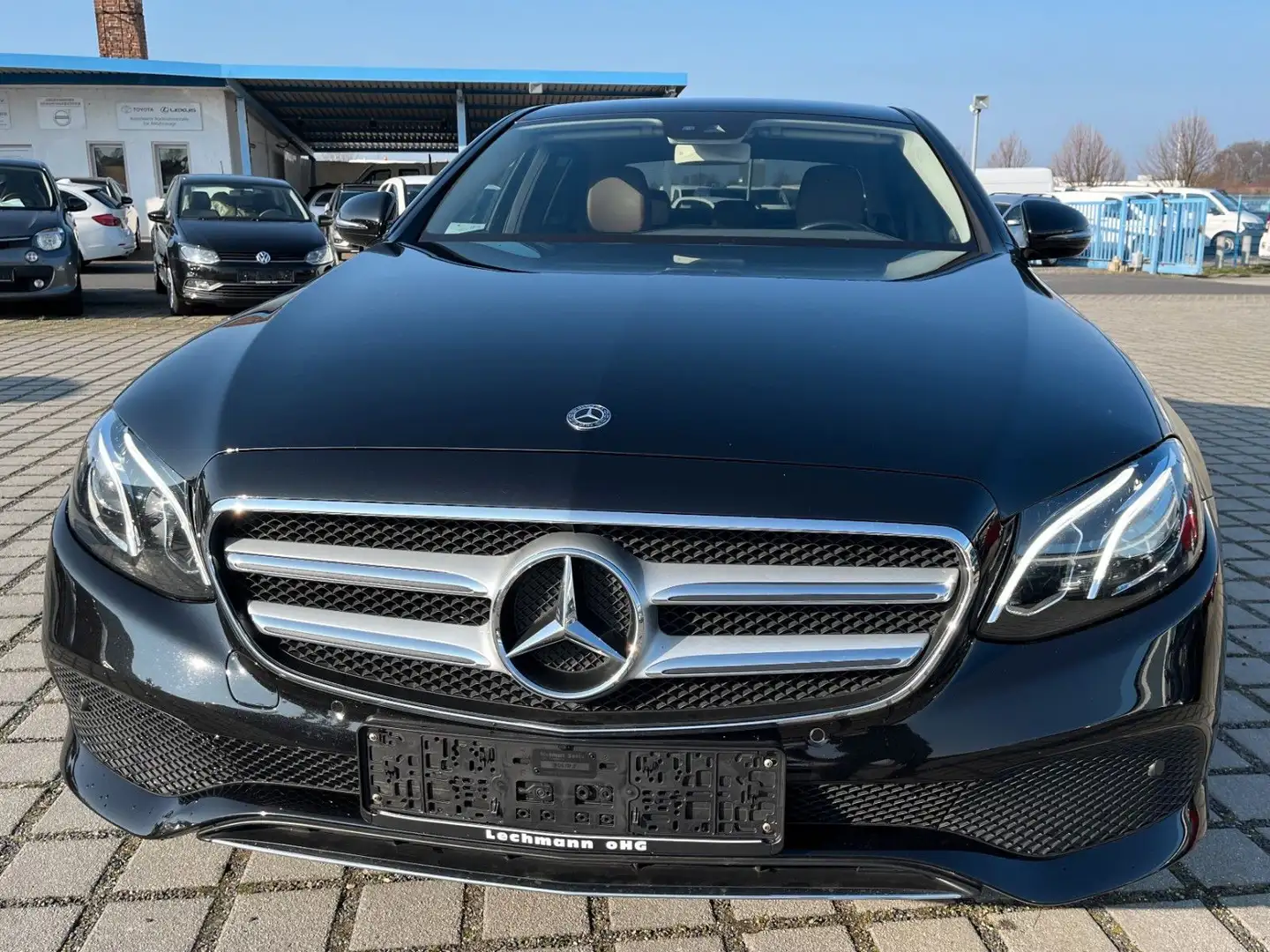 Mercedes-Benz E 220 d Lim. Avantgarde 9G|LED|SHZ|Temp. Noir - 2