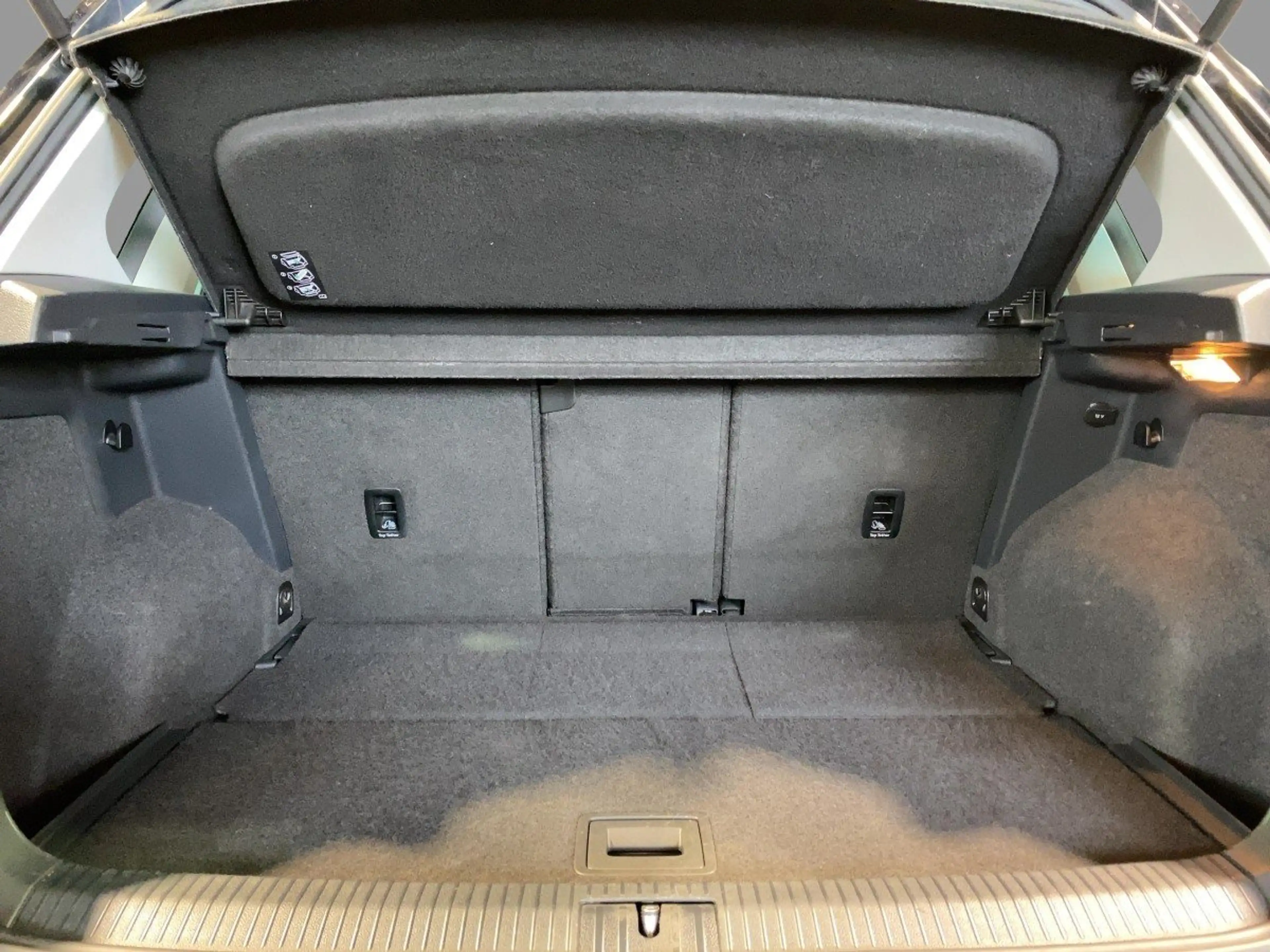 Volkswagen Golf Sportsvan VII 1.4 TSI BMT Sound LED*NAVI*LM — photo 7