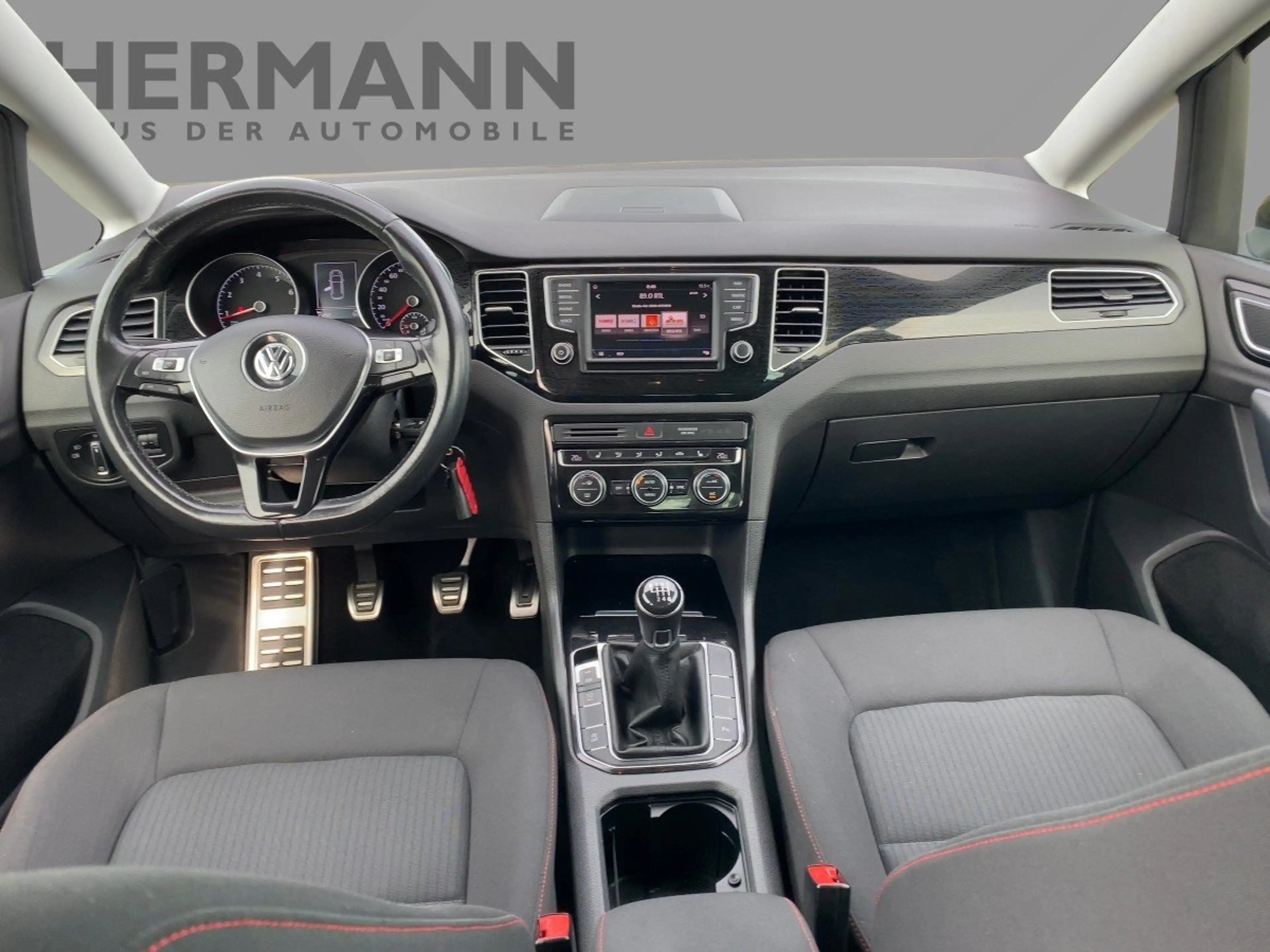 Volkswagen Golf Sportsvan VII 1.4 TSI BMT Sound LED*NAVI*LM — photo 10