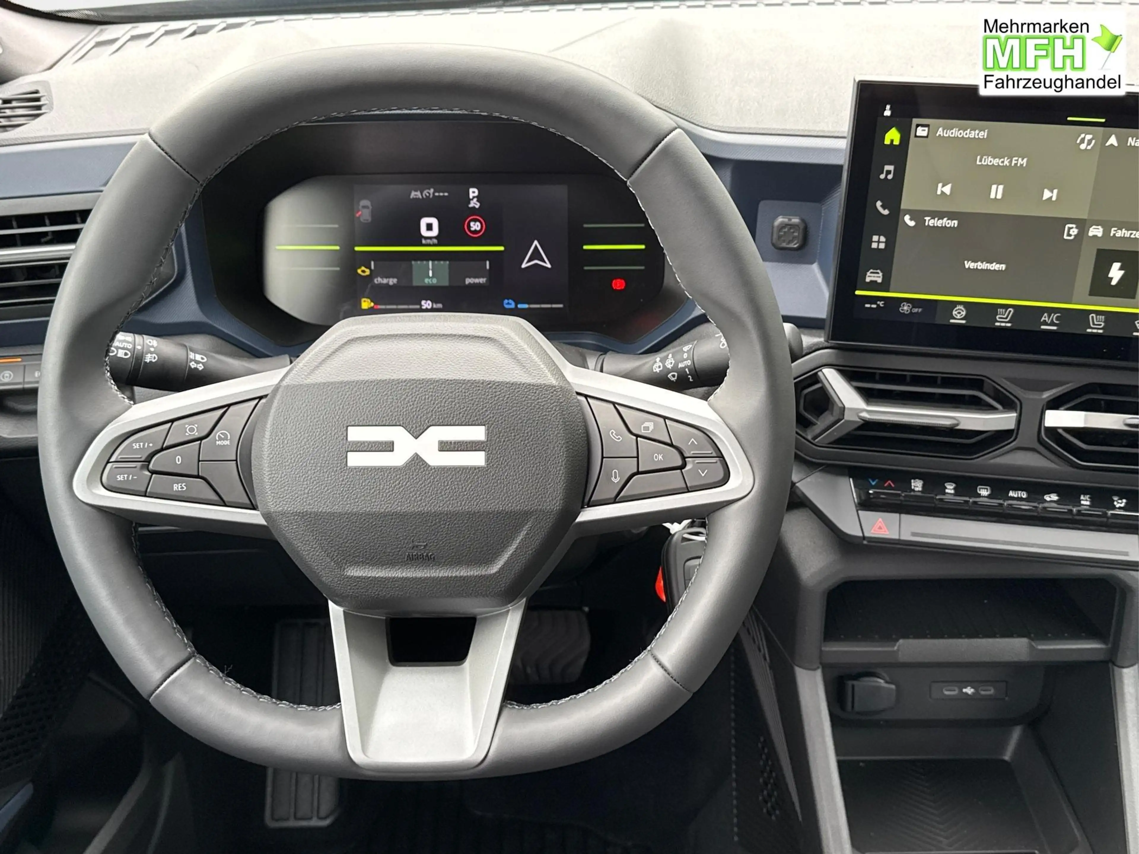 Dacia Bigster Expression SHZ+KLIMA+PDC+KAMERA+LED+17" ALU Hyb... — photo 8
