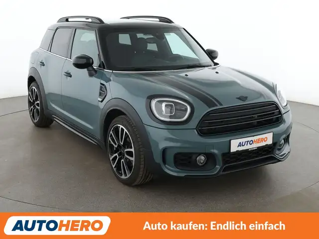 Mini Cooper Cooper view 8