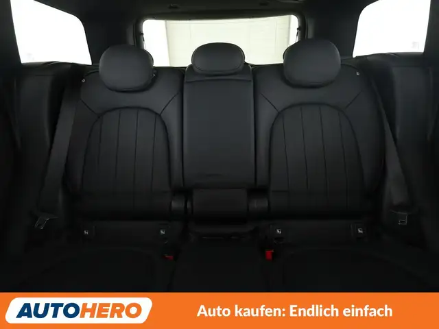 Mini Cooper Cooper view 15
