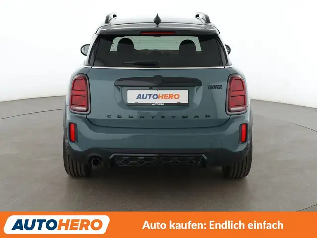 Mini Cooper Cooper view 5