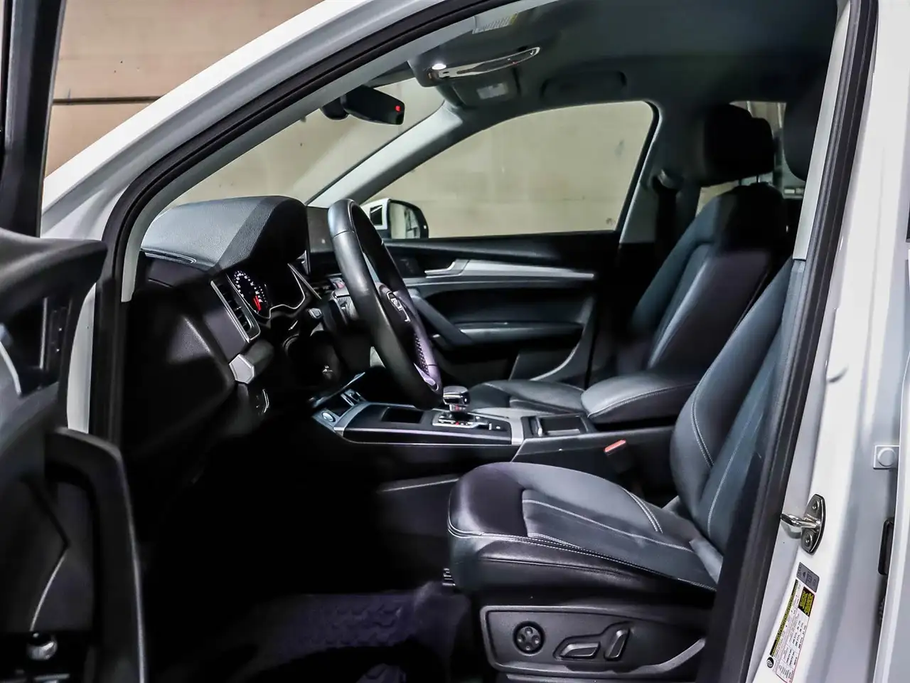 Audi Q5 снимка Audi Q5
