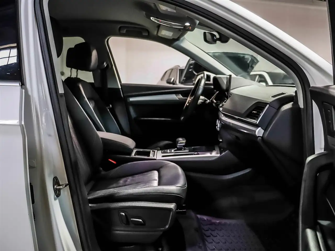 Audi Q5 снимка Audi Q5