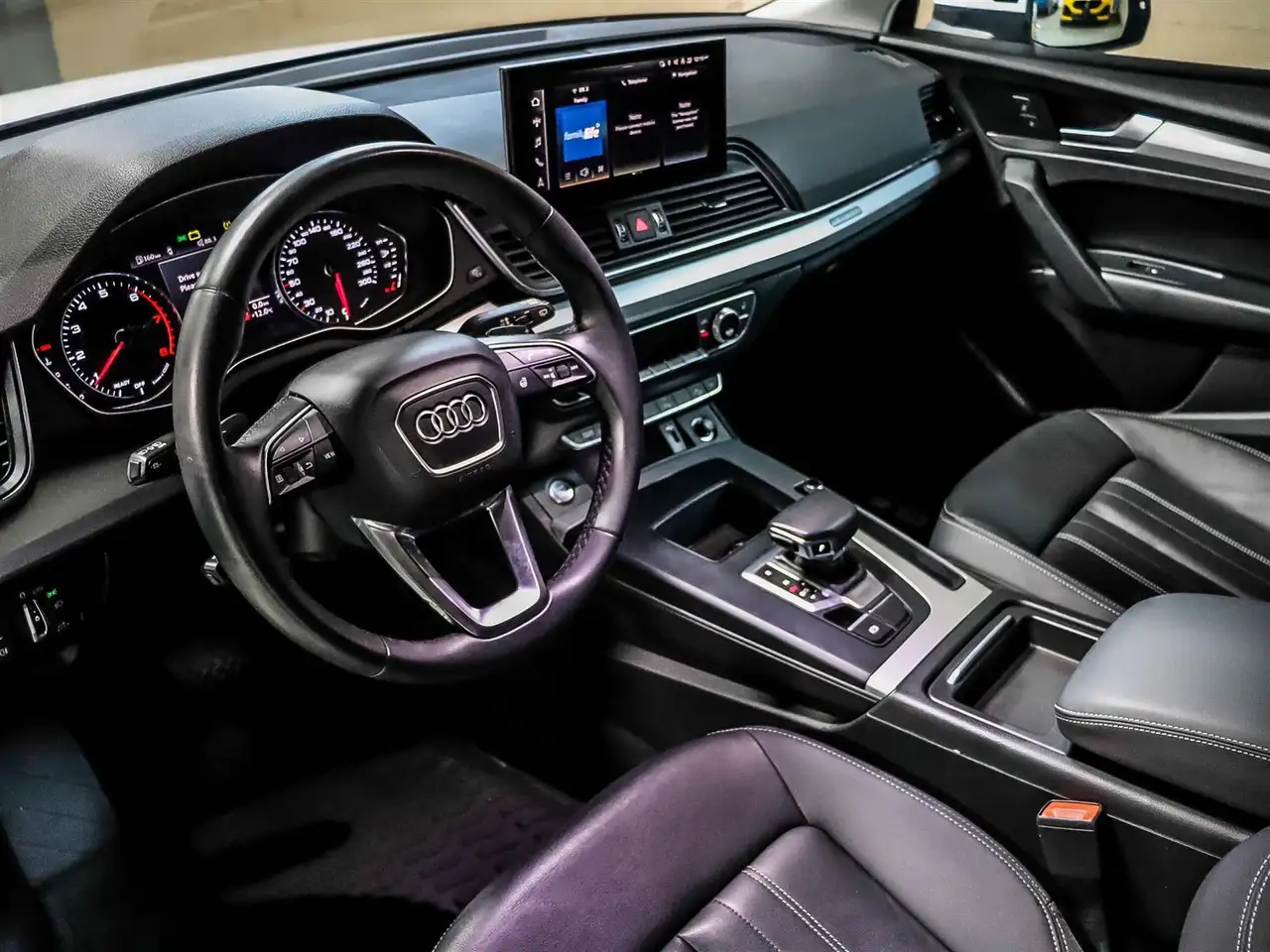 Audi Q5 снимка Audi Q5