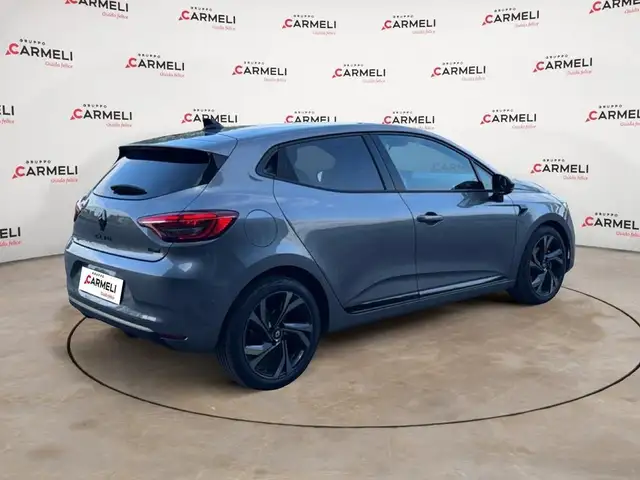 Renault Clio view 4