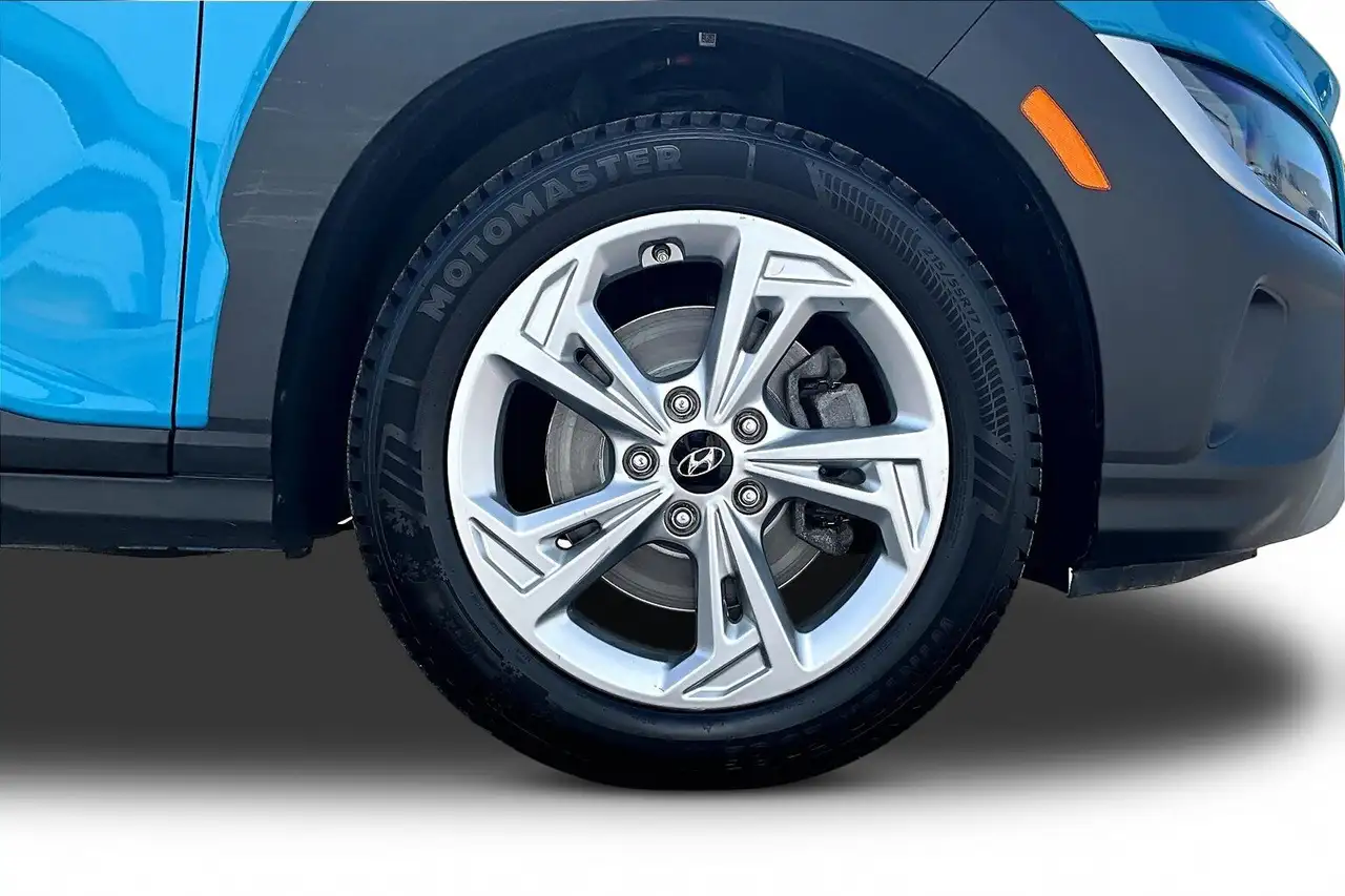 Hyundai KONA снимка Hyundai KONA