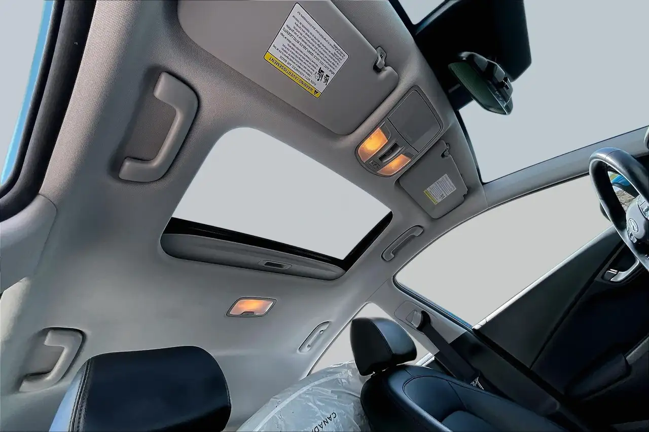 Hyundai KONA снимка Hyundai KONA