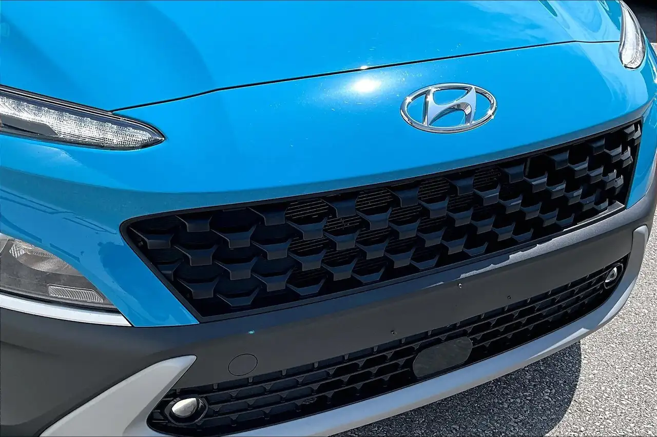 Hyundai KONA снимка Hyundai KONA