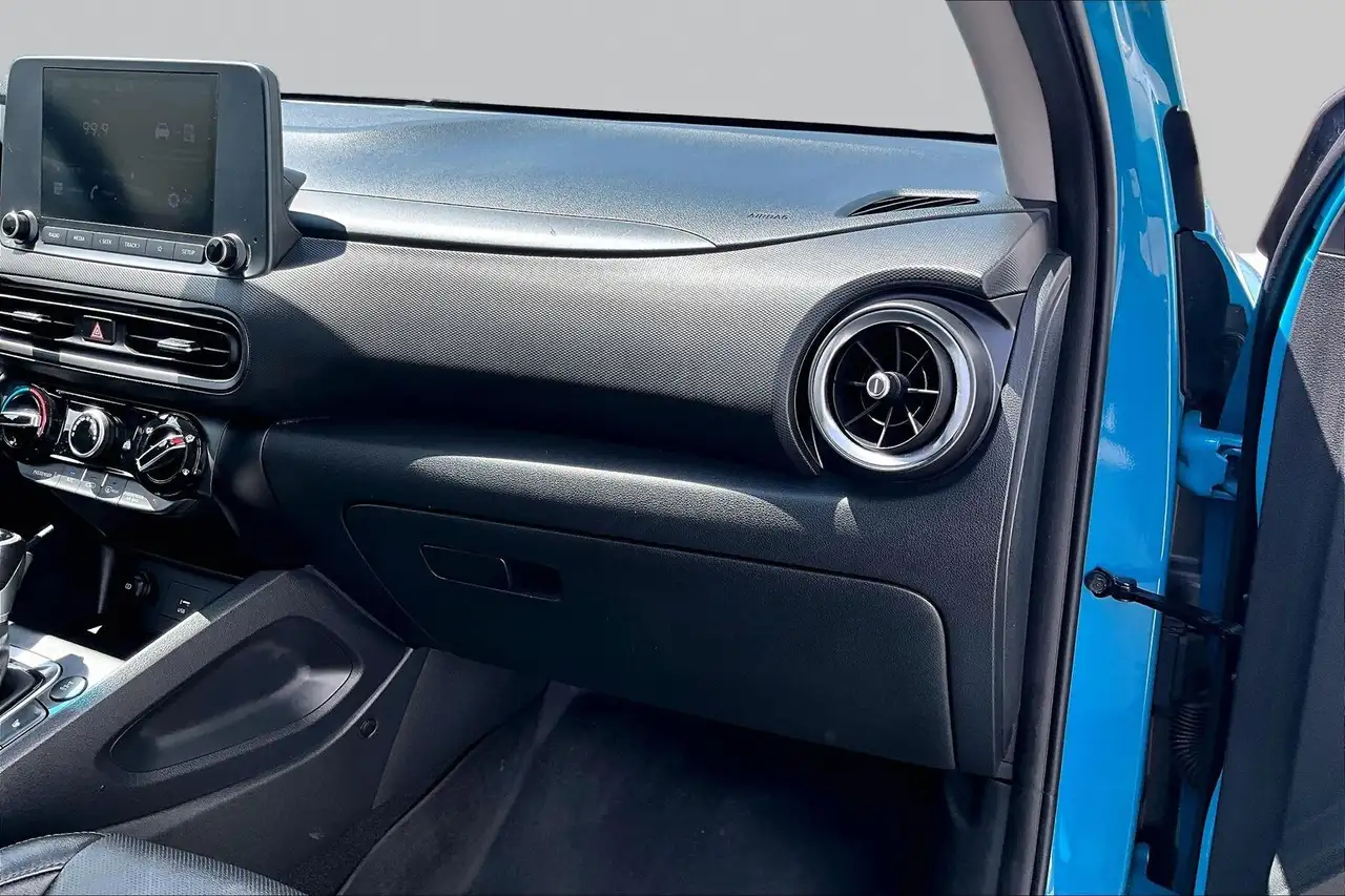 Hyundai KONA снимка Hyundai KONA