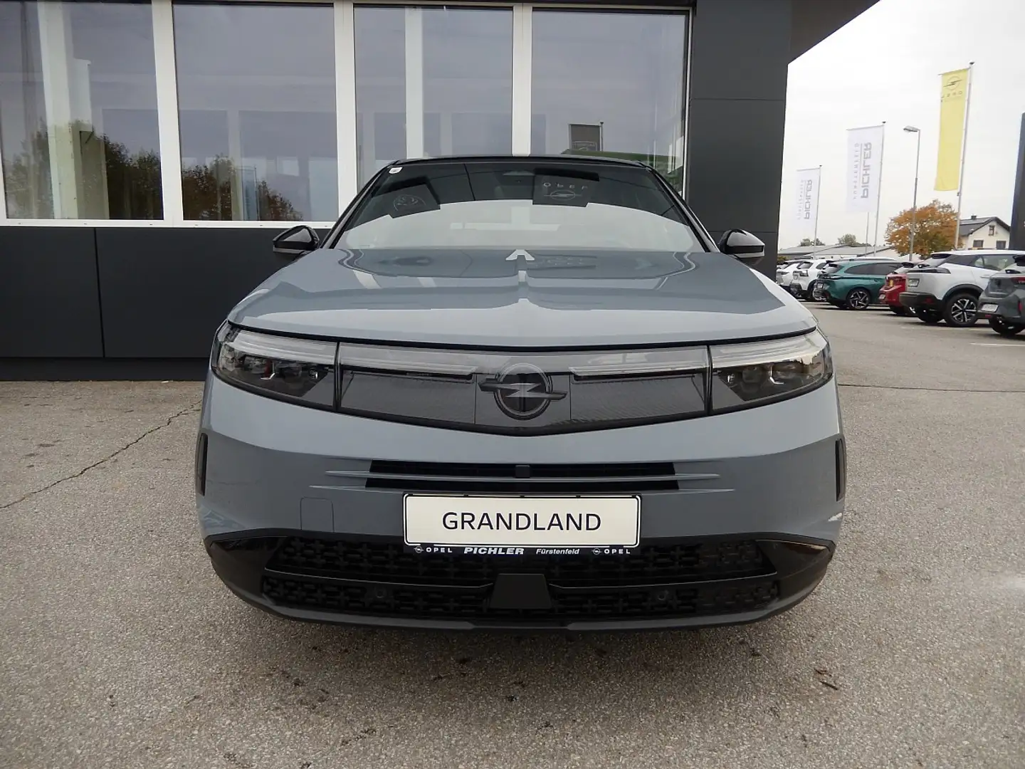 Opel Grandland 1.2 MHEV GS Aut. Grau - 2