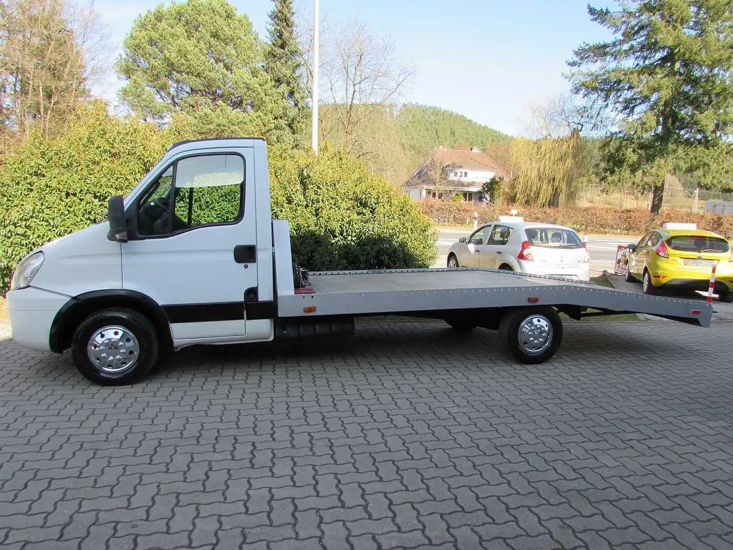 Iveco Daily 35 Autotransporter Weiß - 2