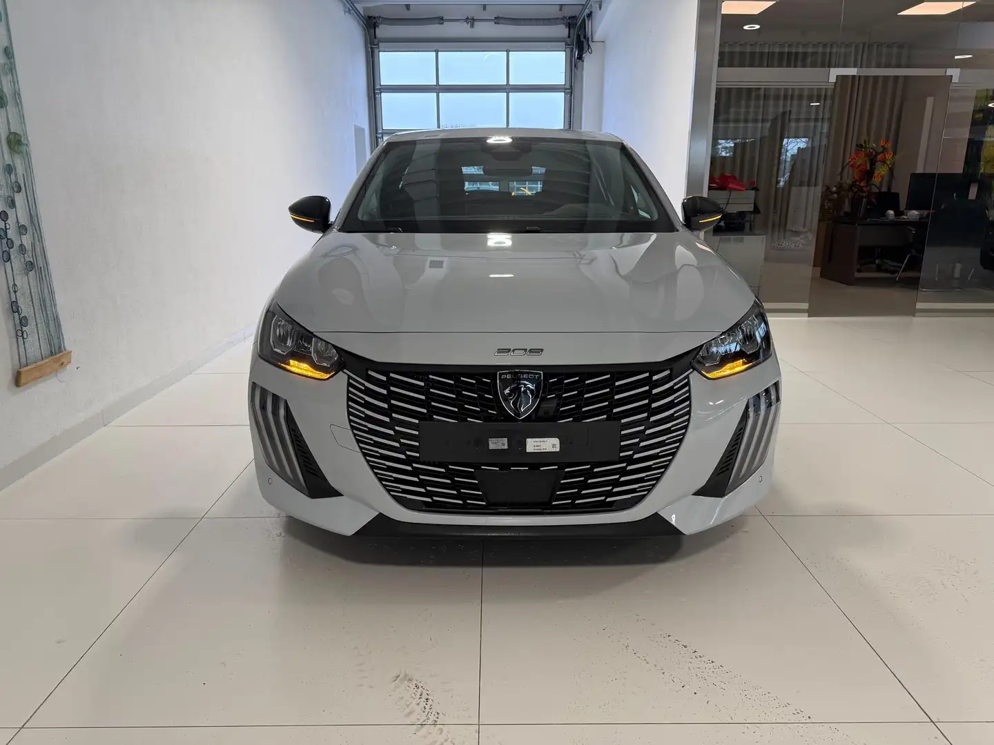 Peugeot 208 Allure 100 74 kW (101 PS) Zugangs-Paket, Sicht-... Weiß - 2