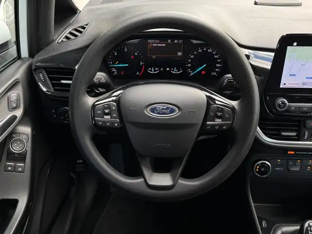 Ford Fiesta view 8