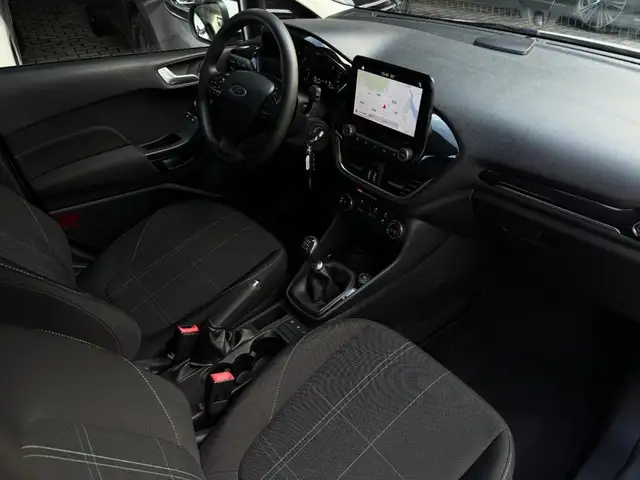 Ford Fiesta view 7
