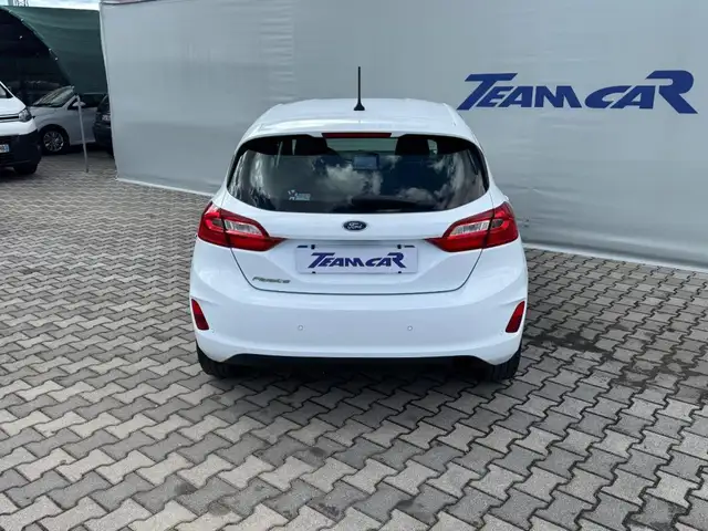 Ford Fiesta view 4