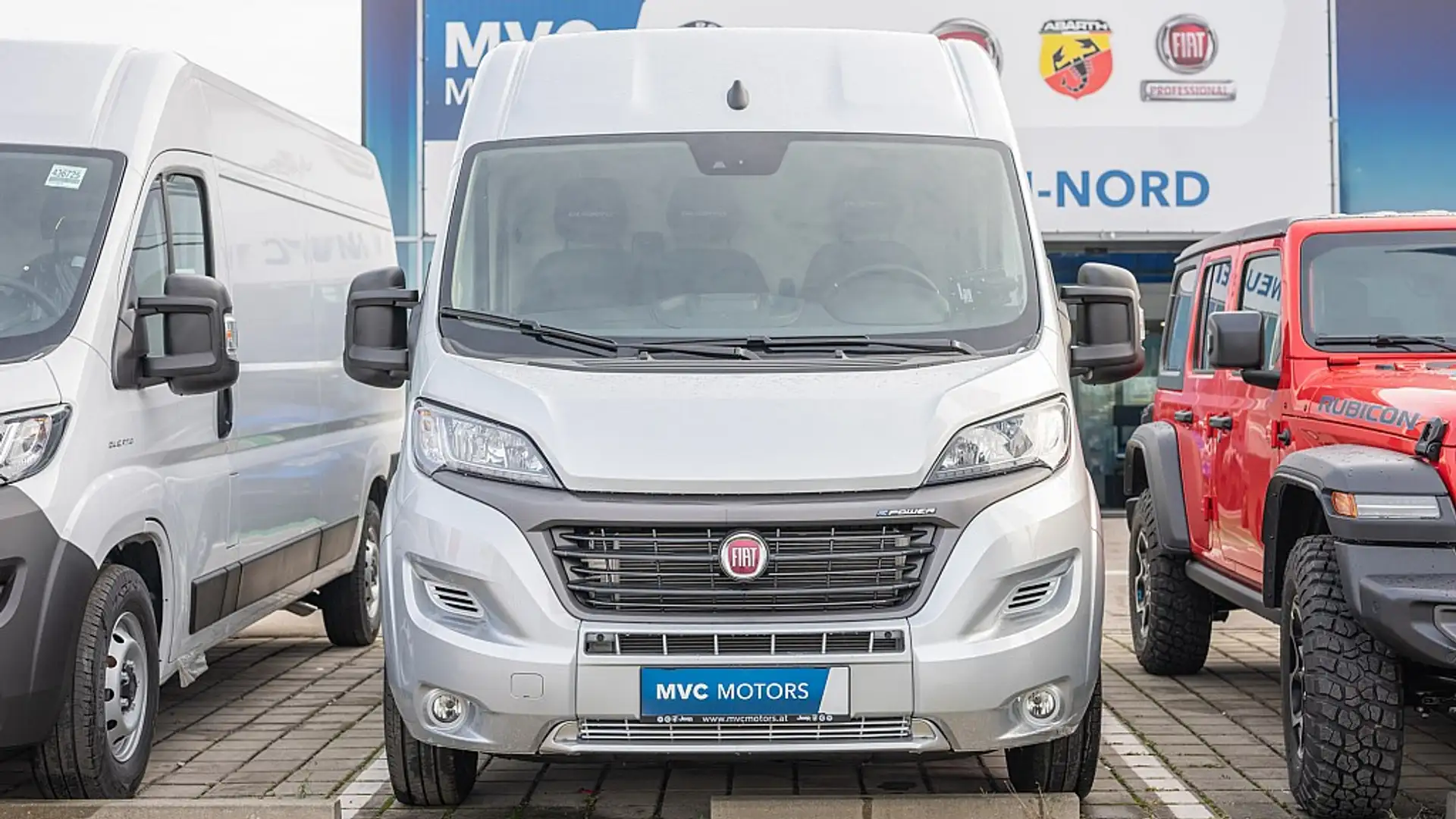 Fiat Ducato E-Ducato 35 L2H2 79 kWh Grau - 1