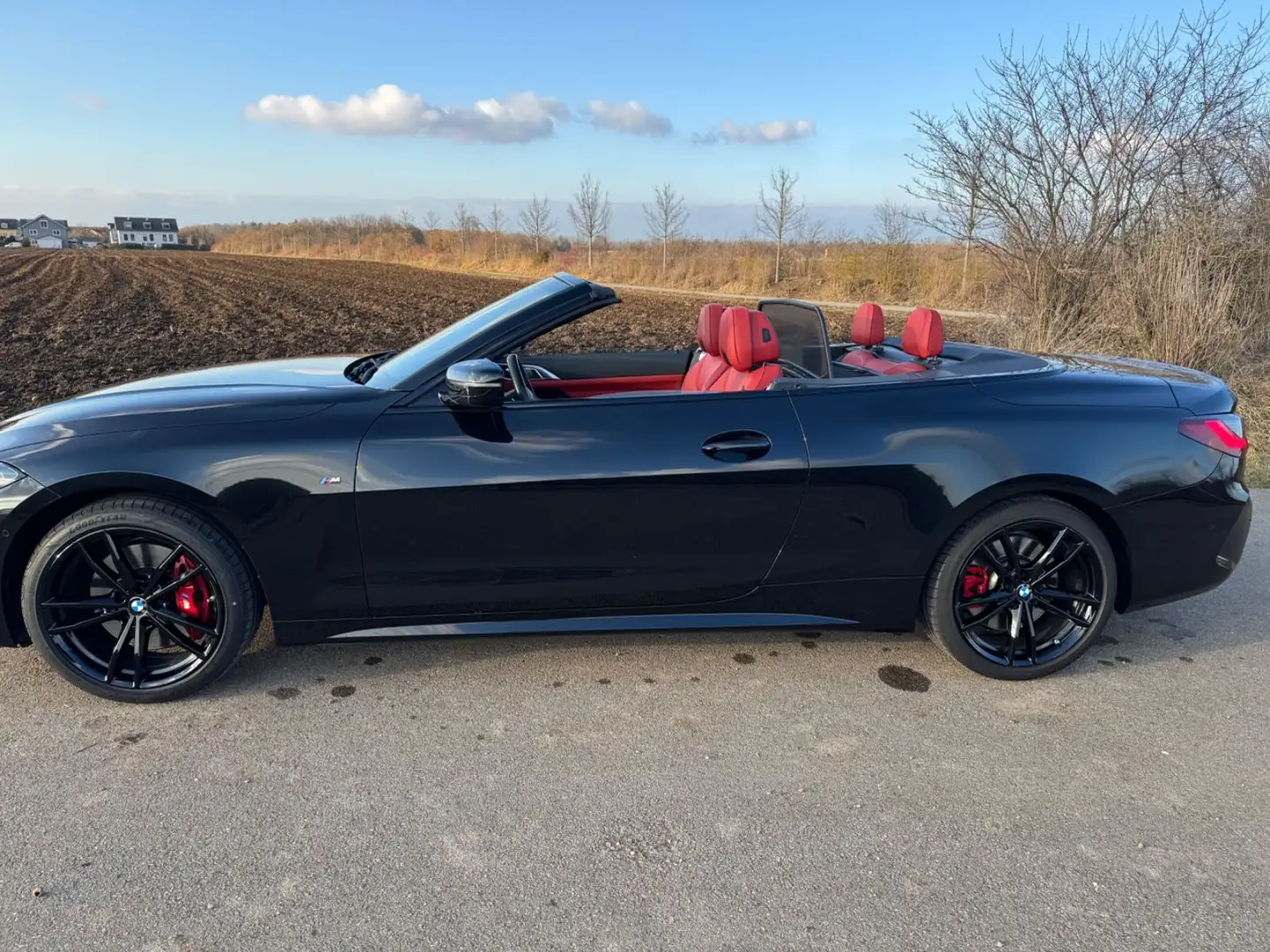 BMW 4 Cabrio M440 i xDrive,Volleder,HeadUpLaserlicht Noir - 1