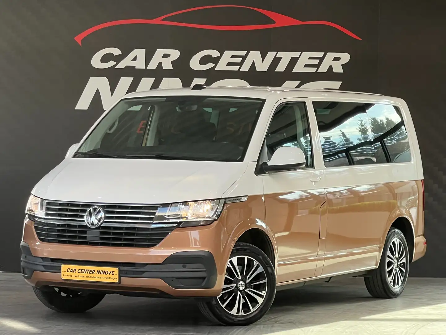 Volkswagen T6.1 Multivan Multivan T6.1 ***7 SEATS*** Marrón - 1