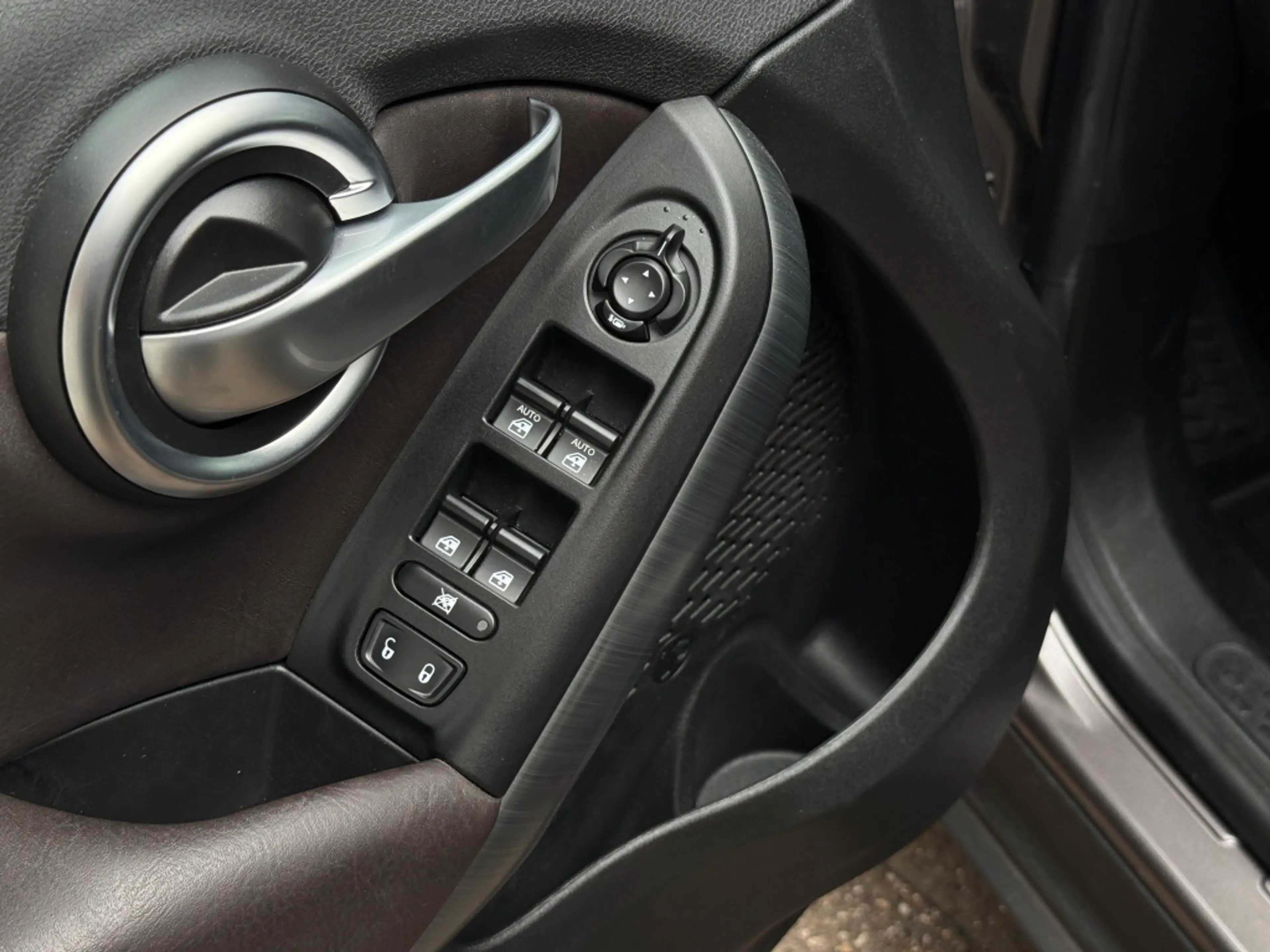 Fiat 500X 1.4 T M-Air Lounge — photo 11