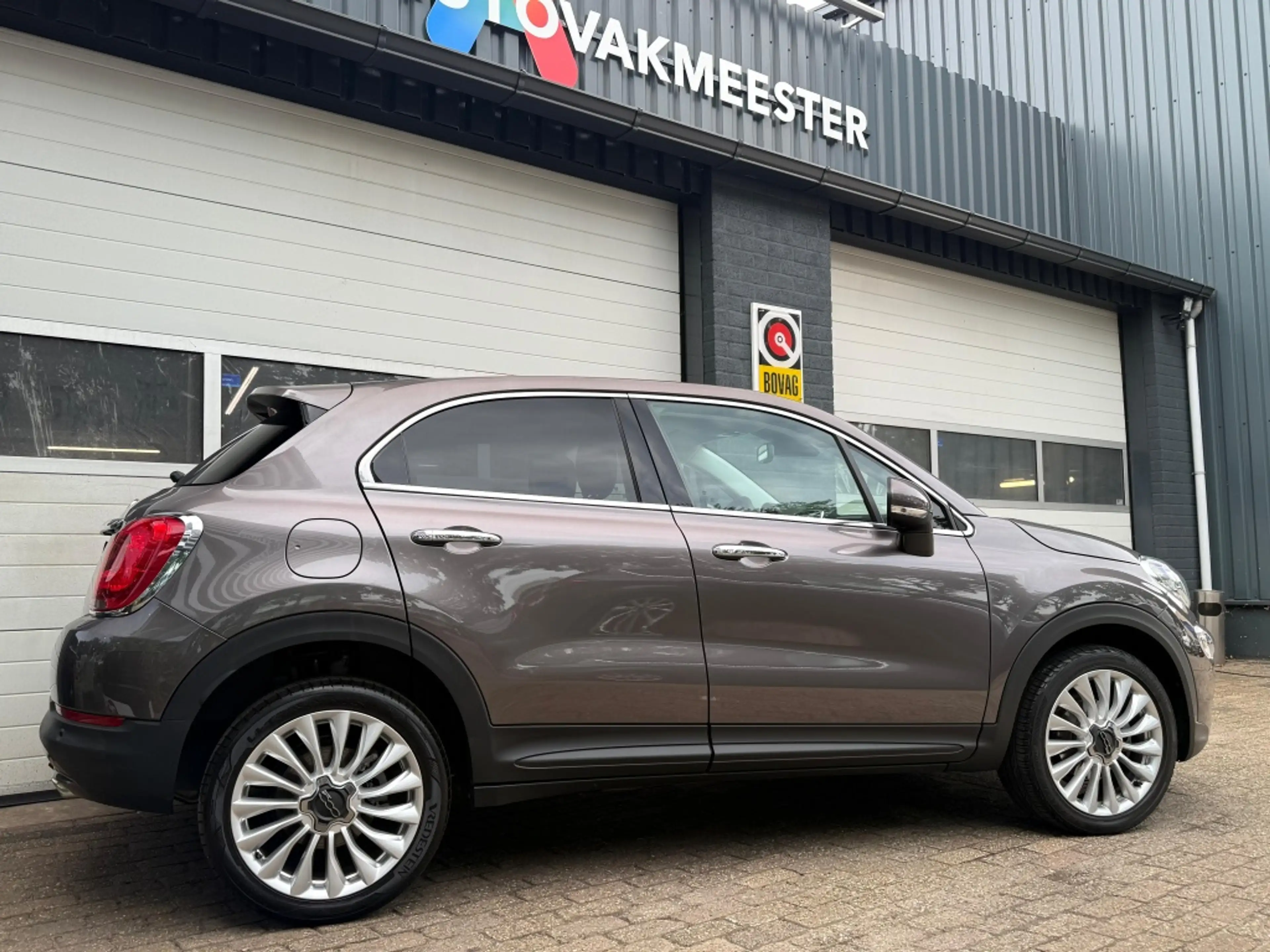 Fiat 500X 1.4 T M-Air Lounge — photo 5