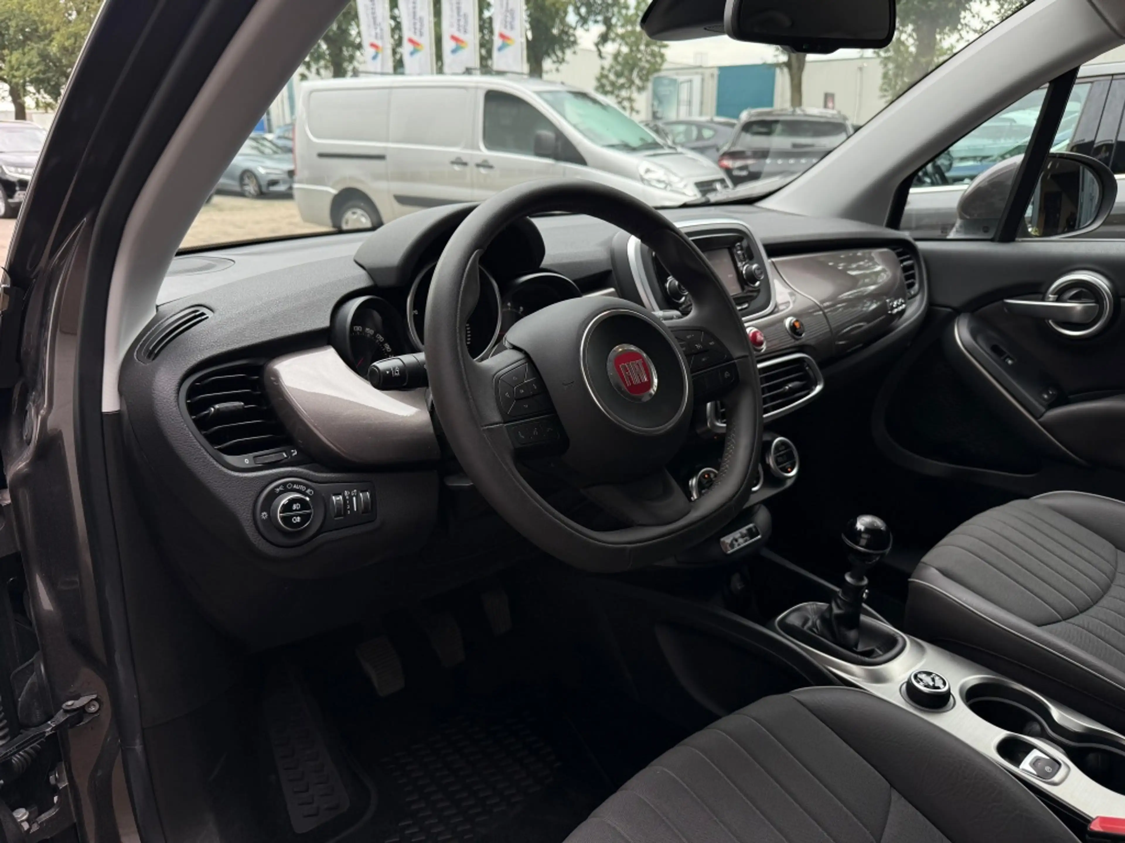 Fiat 500X 1.4 T M-Air Lounge — photo 6