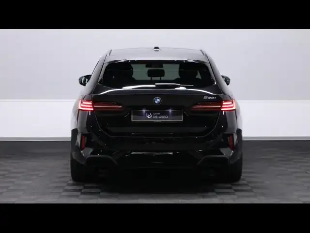 BMW M view 5