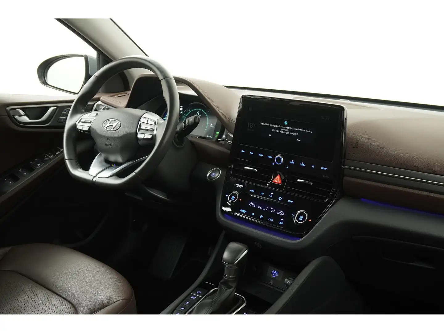 Hyundai IONIQ 1.6 GDi PHEV Premium | Bruin Leder |  Zondag Open! Grijs - 2