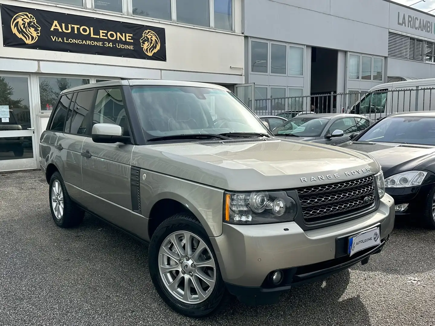 Land Rover Range Rover 4.4 tdV8 Vogue  unico proprietario Bronzo - 1