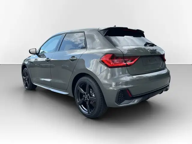 Audi A1 view 7