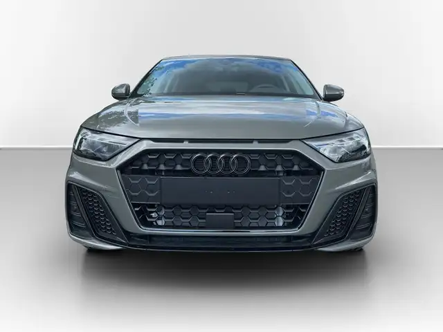 Audi A1 view 2