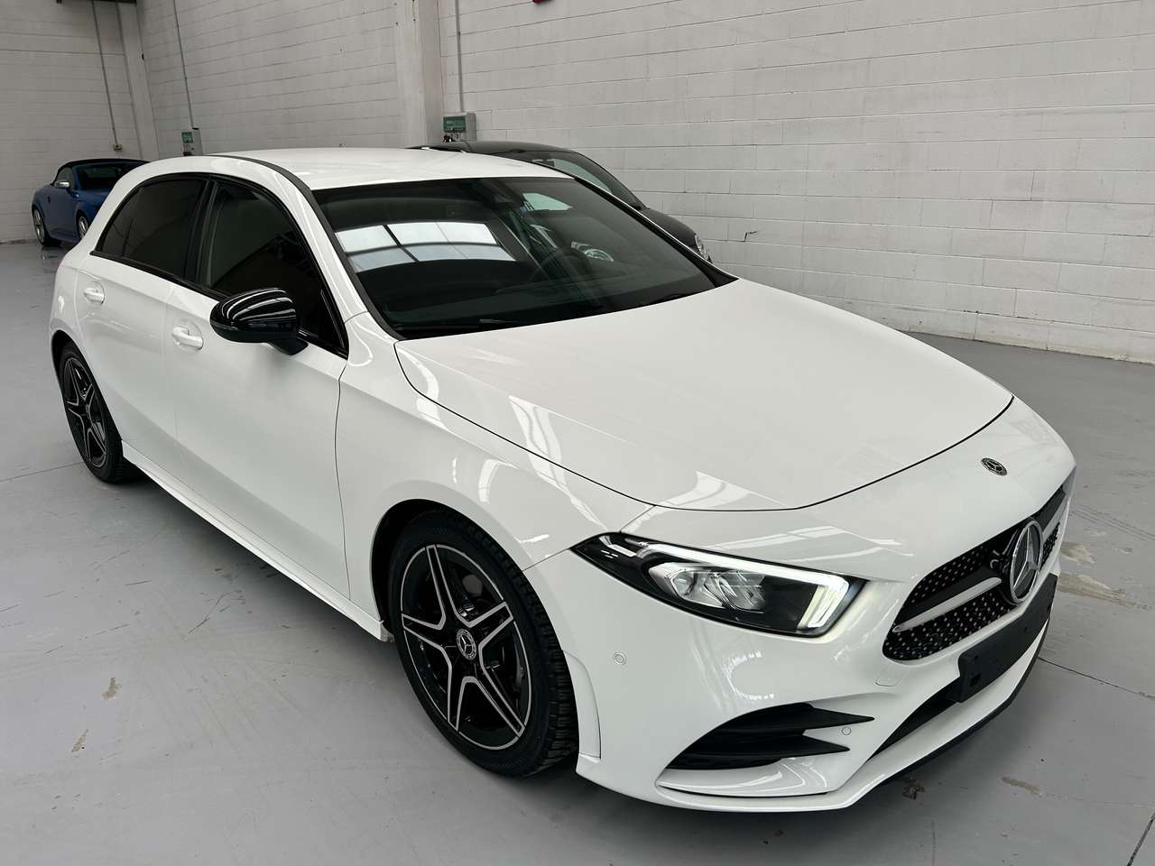 Mercedes-Benz A 160 Premium AMG