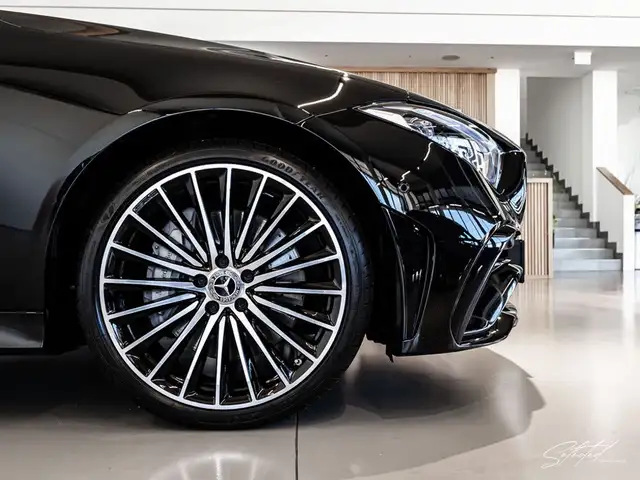Mercedes-Benz CLS 400 d 4Matic AMG-Line*PANO*LED*BURMESTR*HEAD-UP Ansicht 9
