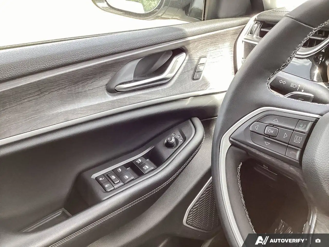 Jeep Grand Cherokee fotografie Jeep Grand Cherokee