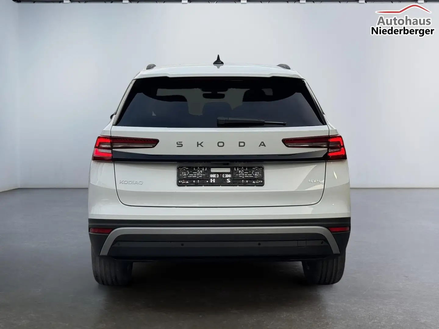 Skoda Kodiaq Selection 2.0 TSI 4x4 Anhängerkupplung ACC 3ZKl... Weiß - 2