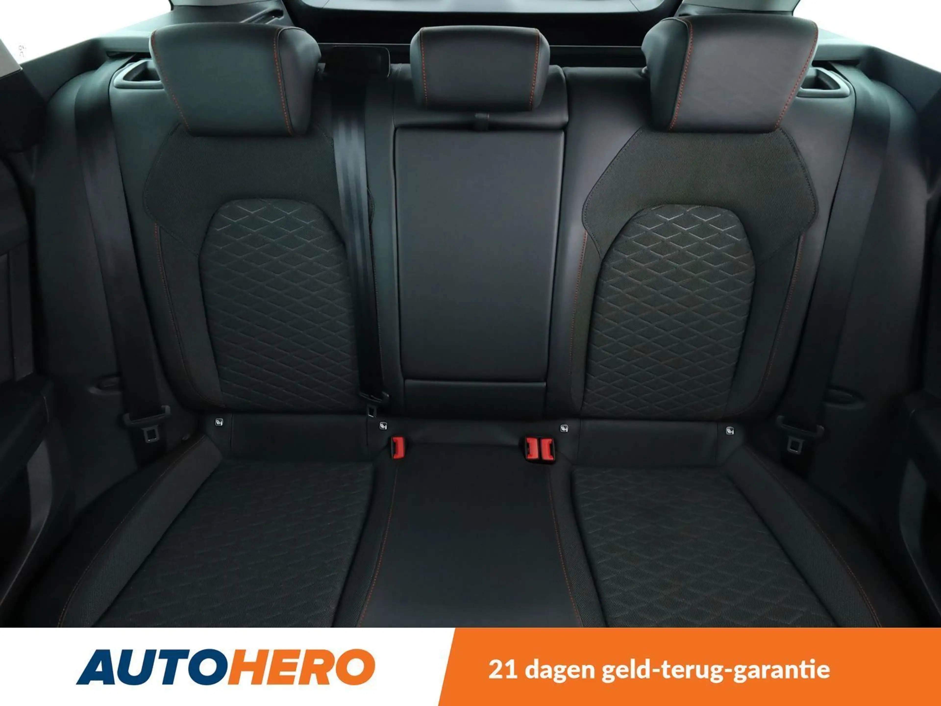 SEAT Leon e-Hybrid 1.4 TSI e-HYBRID FR — photo 15