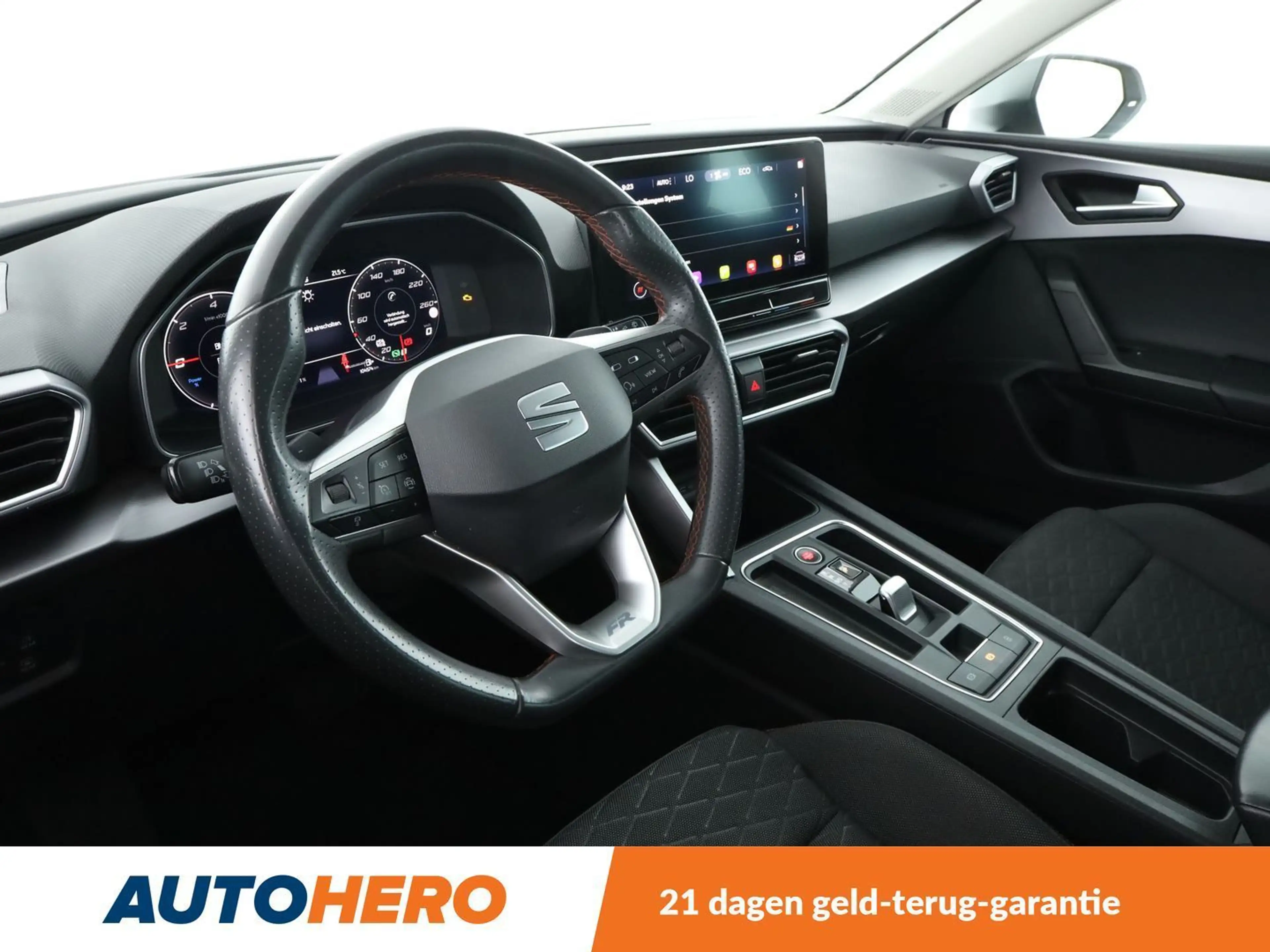SEAT Leon e-Hybrid 1.4 TSI e-HYBRID FR — photo 11