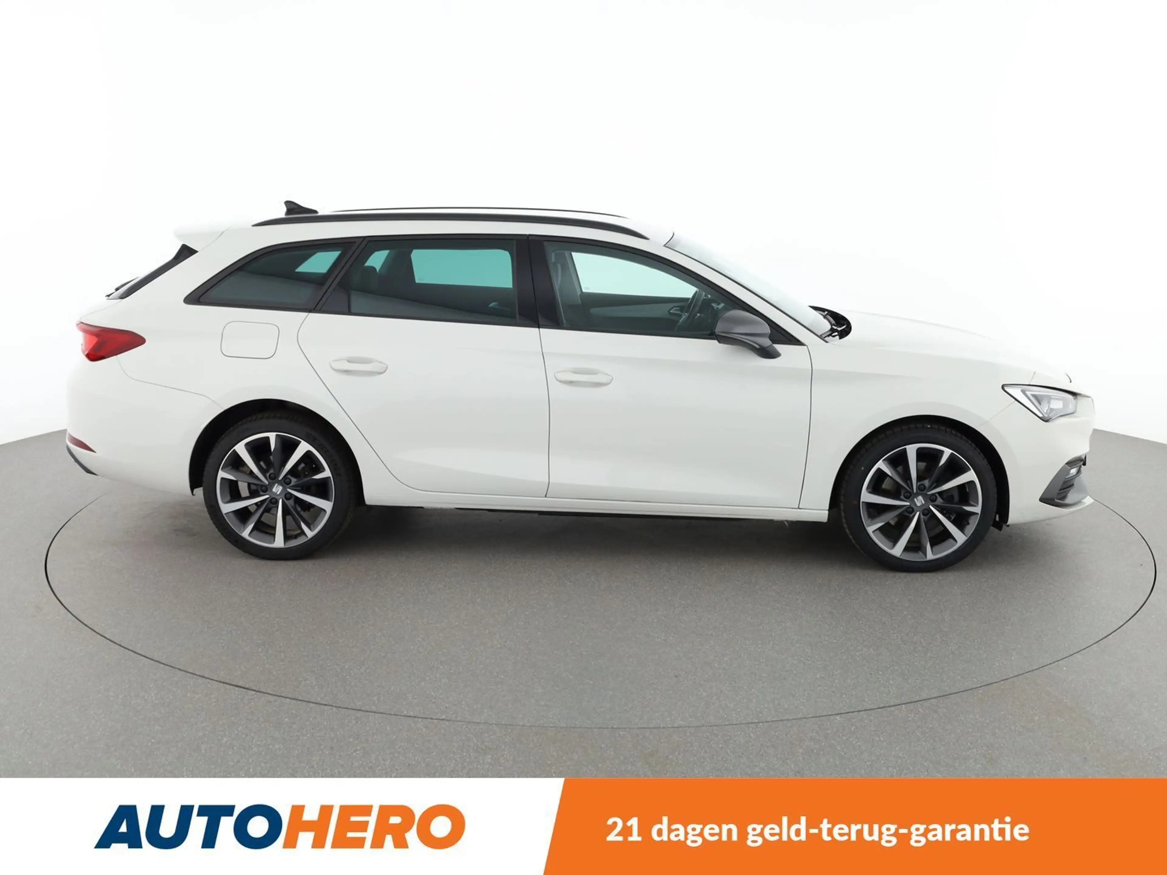 SEAT Leon e-Hybrid 1.4 TSI e-HYBRID FR — photo 7