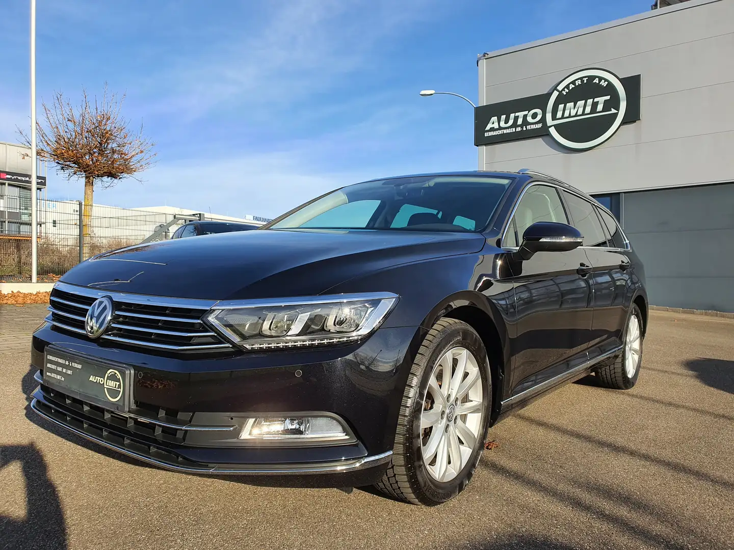 Volkswagen Passat Variant 2.0 TDI (BMT) Highline Schwarz - 1