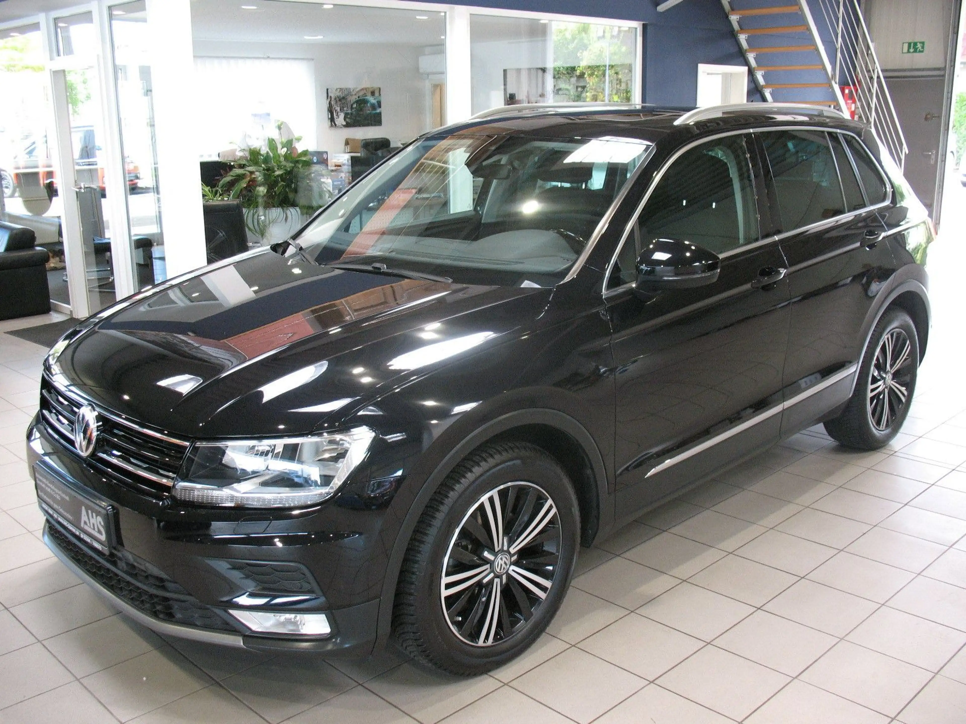 Volkswagen Tiguan 1.4 TSI ACT BMT DSG Comfortline *AHK*SHD*
