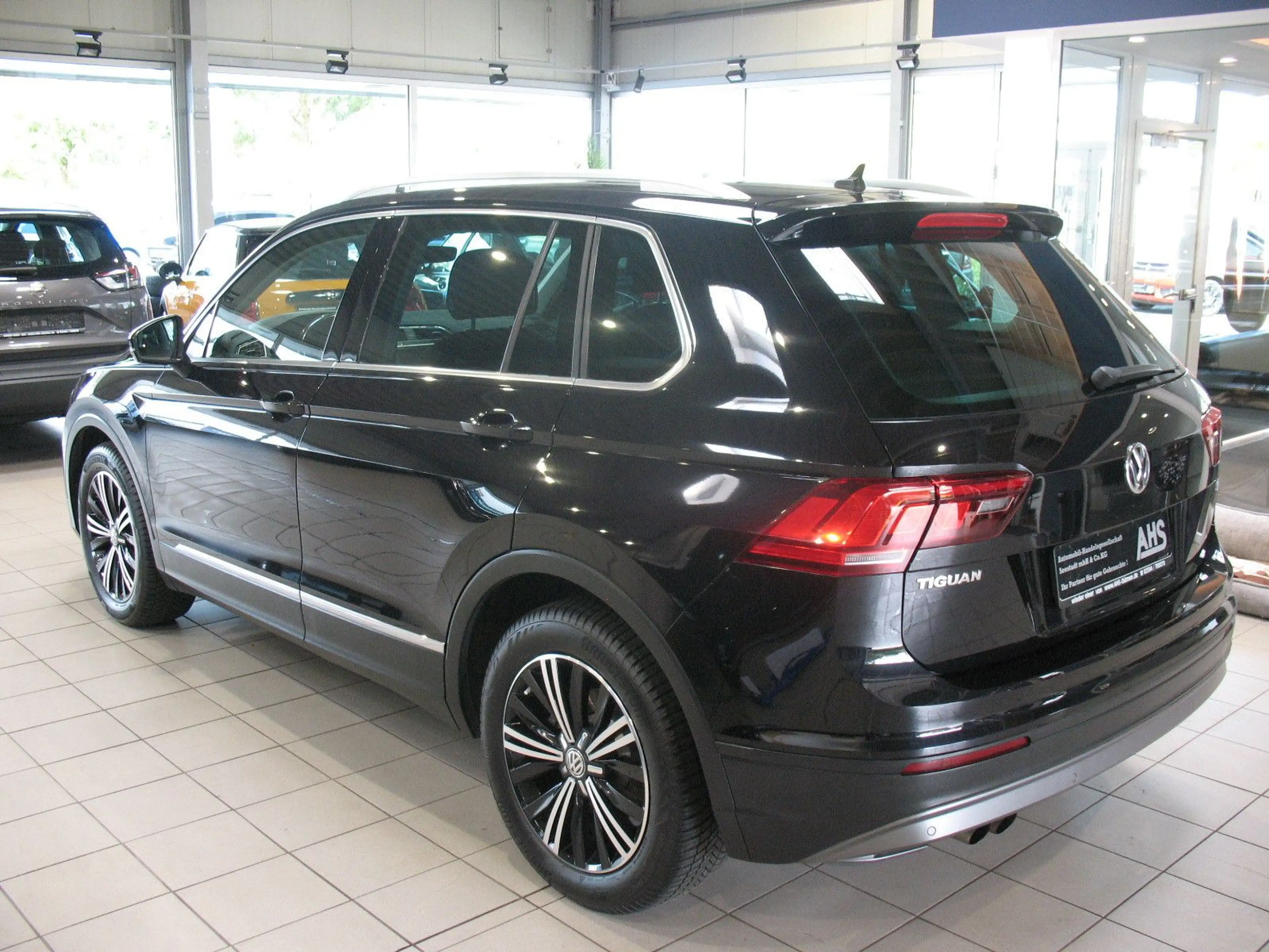 Volkswagen Tiguan 1.4 TSI ACT BMT DSG Comfortline *AHK*SHD* — photo 2