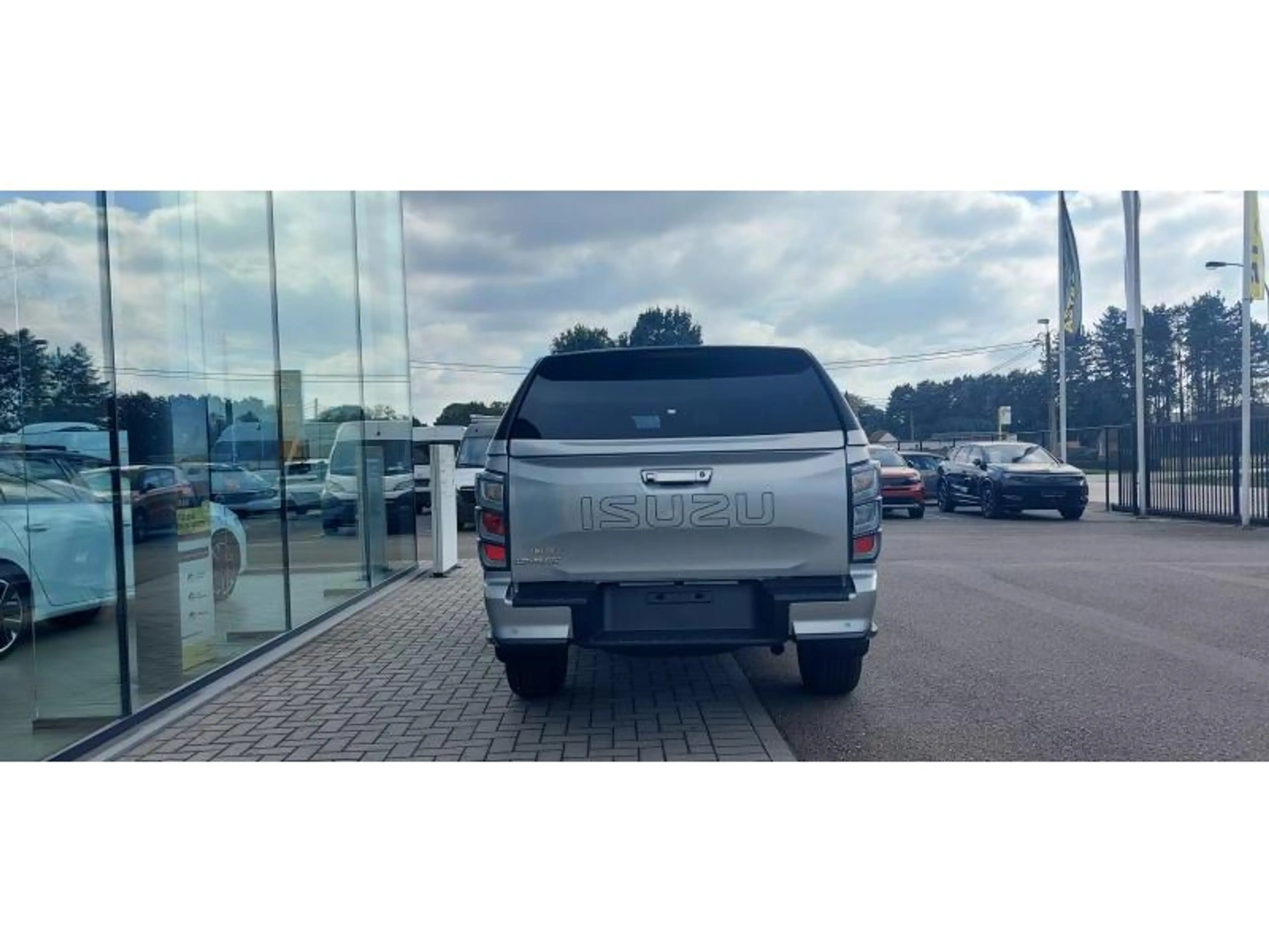 Isuzu D-Max LSX 2.2TD AT8 Hardtop, Leder,Carplay, Trekhaak — photo 4