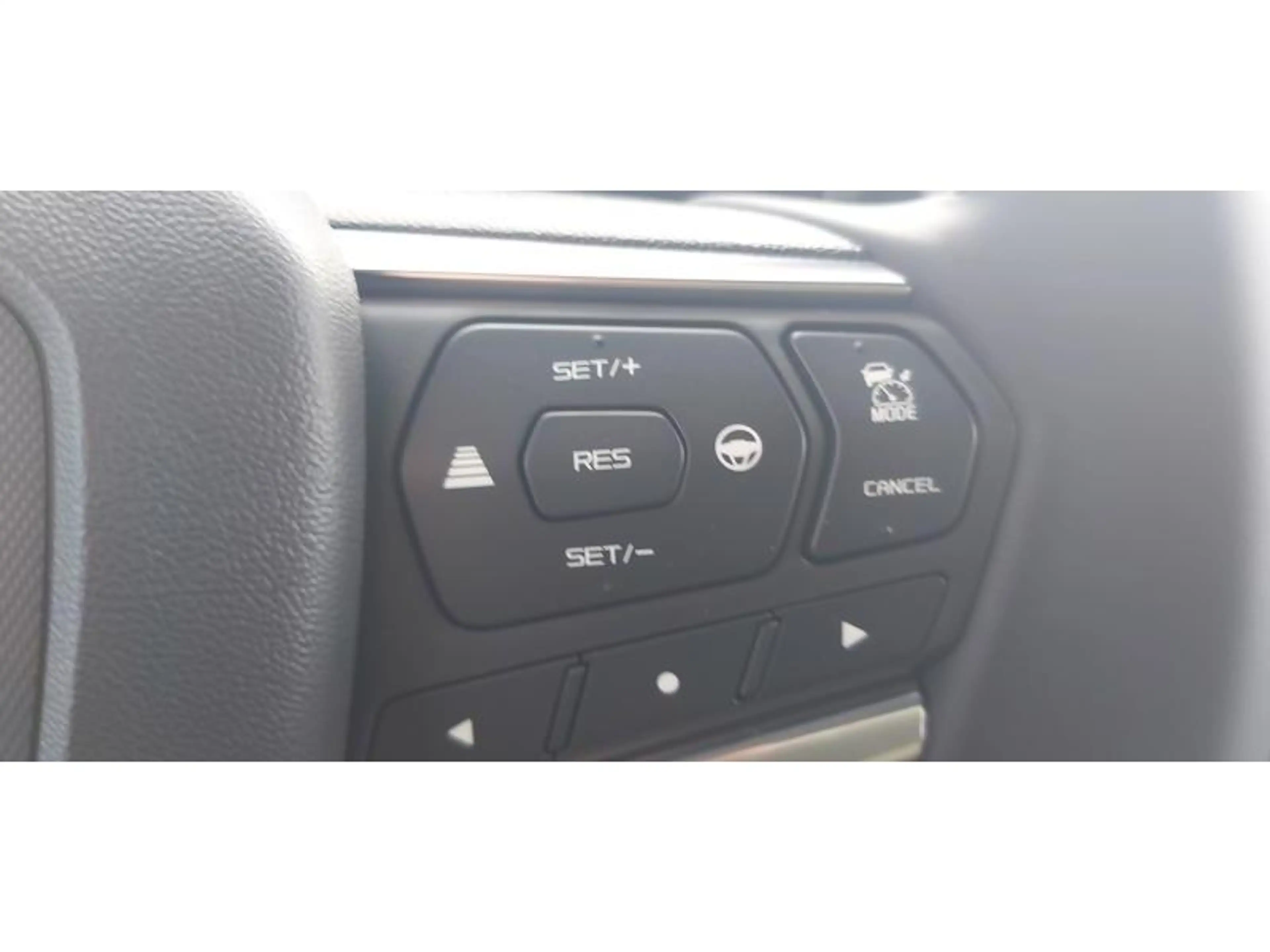 Isuzu D-Max LSX 2.2TD AT8 Hardtop, Leder,Carplay, Trekhaak — photo 13