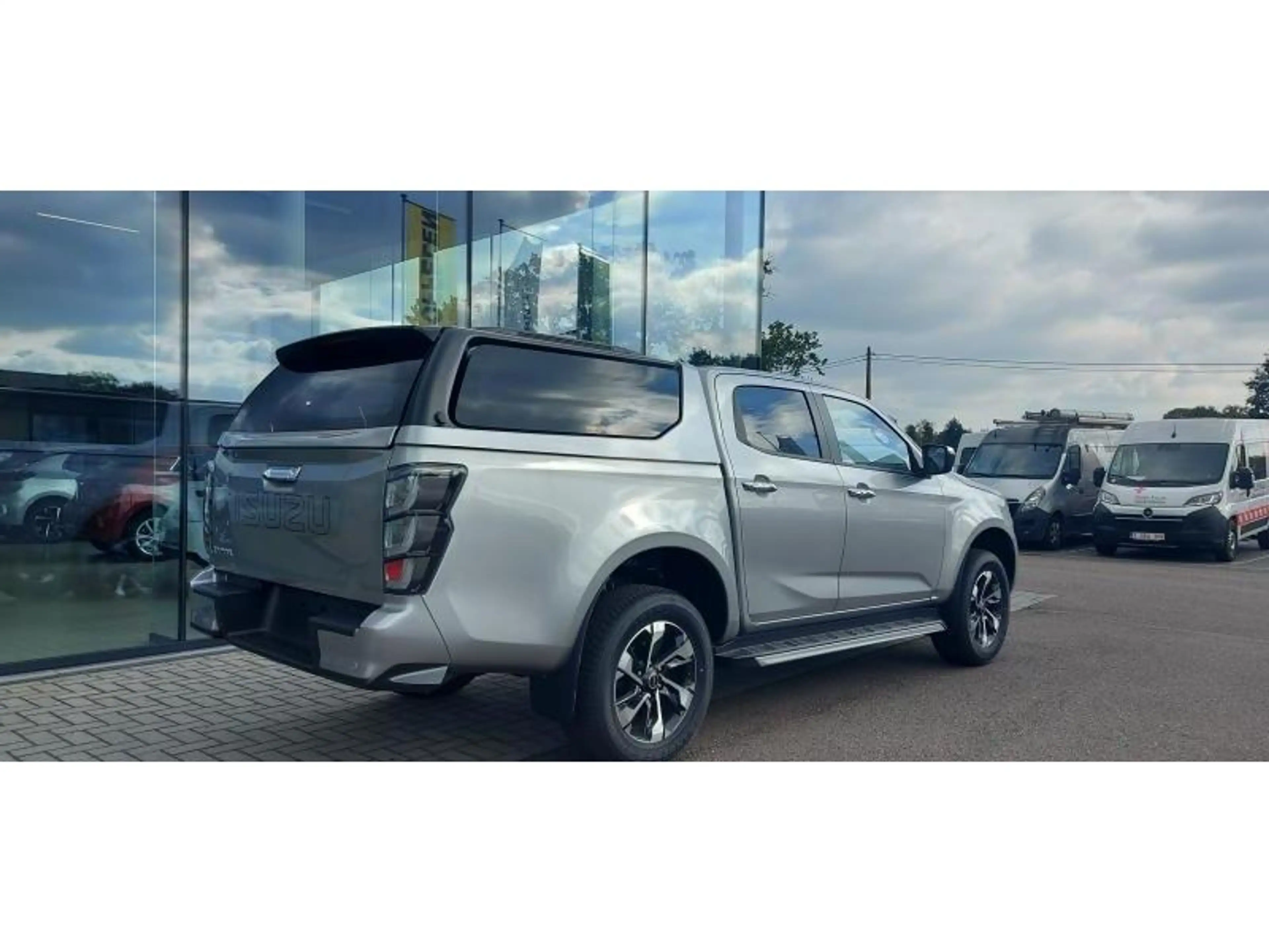 Isuzu D-Max LSX 2.2TD AT8 Hardtop, Leder,Carplay, Trekhaak — photo 3