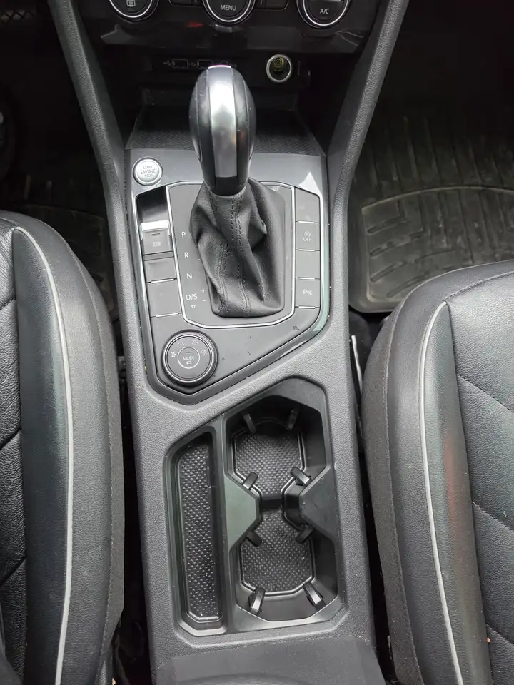 Volkswagen Tiguan снимка Volkswagen Tiguan