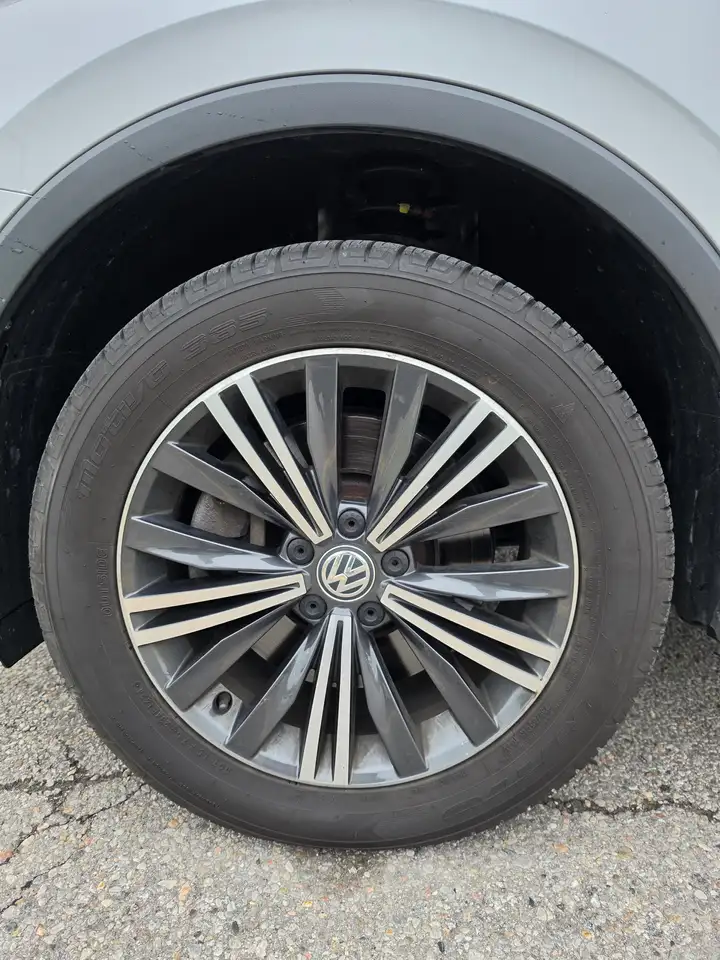 Volkswagen Tiguan снимка Volkswagen Tiguan