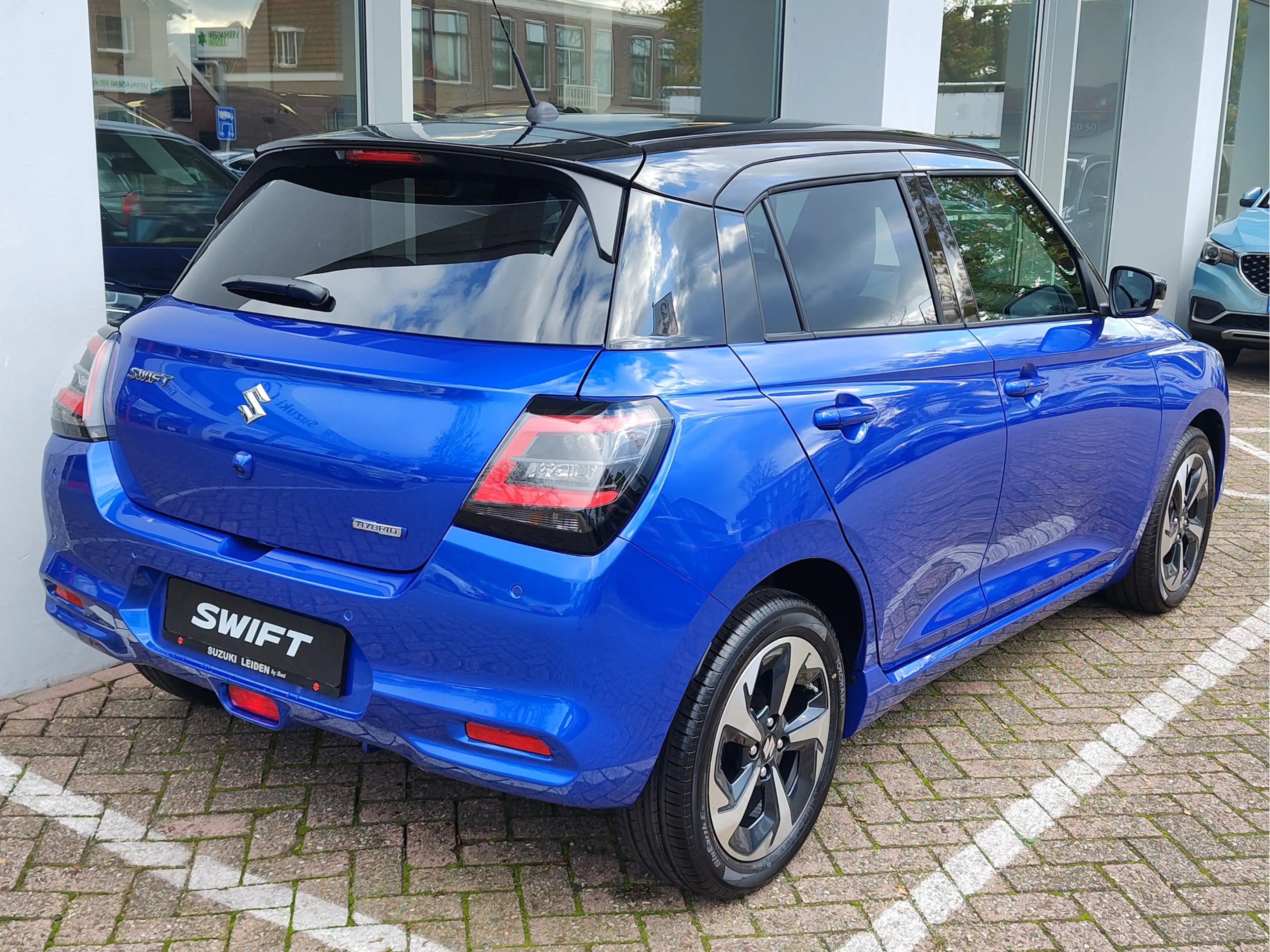 Suzuki Swift 1.2 STYLE SMART HYBRID AUTOMAAT | DEMO DEAL! | Gar — photo 5